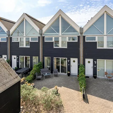 Lucjan - 50m From The Sea By Interhome *