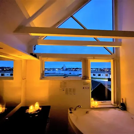 Apartment Lucjan - 50m From The Sea By Interhome *