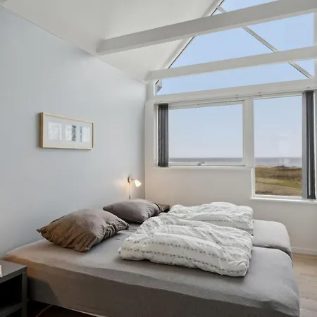 Apartment Lucjan - 50m From The Sea By Interhome *