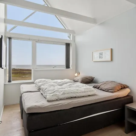 Apartment Lucjan - 50m From The Sea By Interhome *